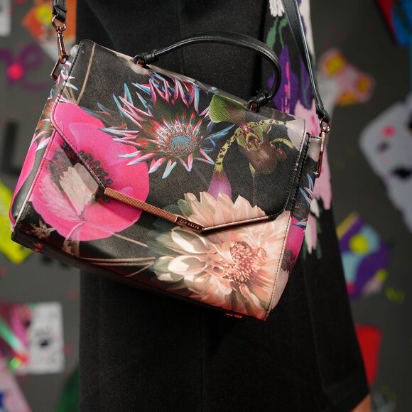 Ted Baker Floral Print Crossbody Bag with Removable Straps and Pink Lining - Picture 1 of 11
